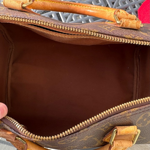 Louis Vuitton Brown Monogram Speedy 30 Handbag - Picture 5 of 16
